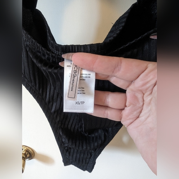 Ribbed cutout one piece - Picture 6 of 9